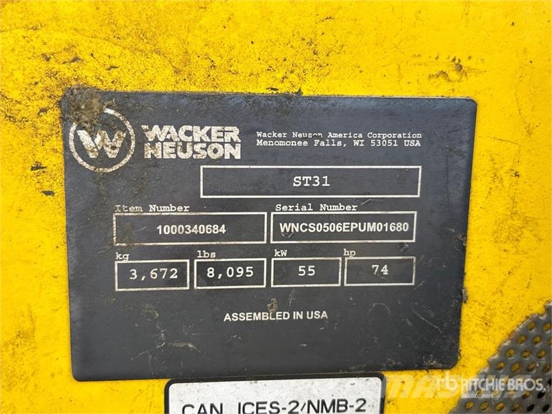 Wacker Neuson ST31 Skid steer mini nakladalci
