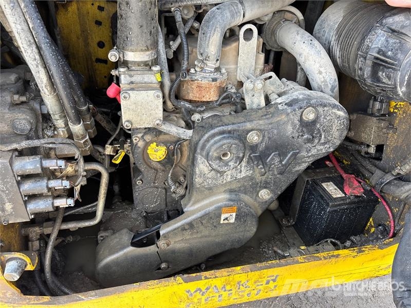 Wacker Neuson ST31 Skid steer mini nakladalci