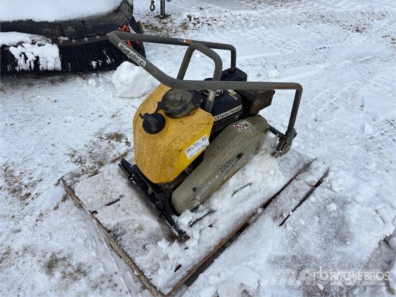 Wacker Neuson VP1550AW Vibratory Plate Compactor دكاكات أفقية