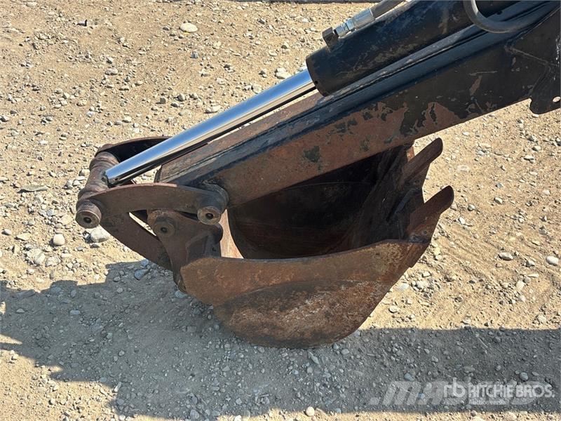 Wallenstein GX720 3-Point Skid Steer & 3-Point Backhoe Attachm Sonstiges Traktorzubehör