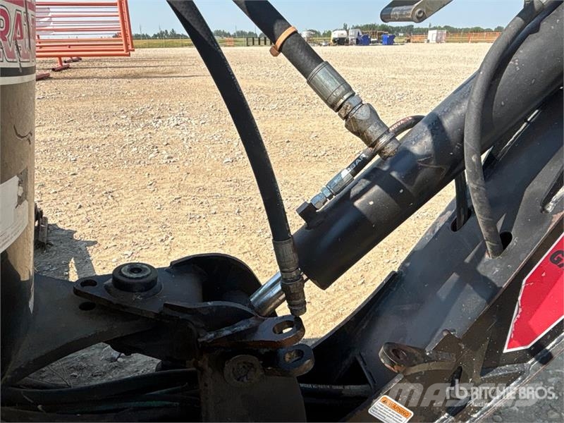 Wallenstein GX720 3-Point Skid Steer & 3-Point Backhoe Attachm Sonstiges Traktorzubehör