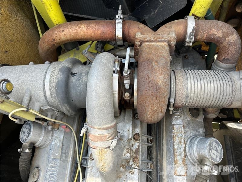Waltek C-4500 4x4 Fire Truck (Inoperable) 消防车
