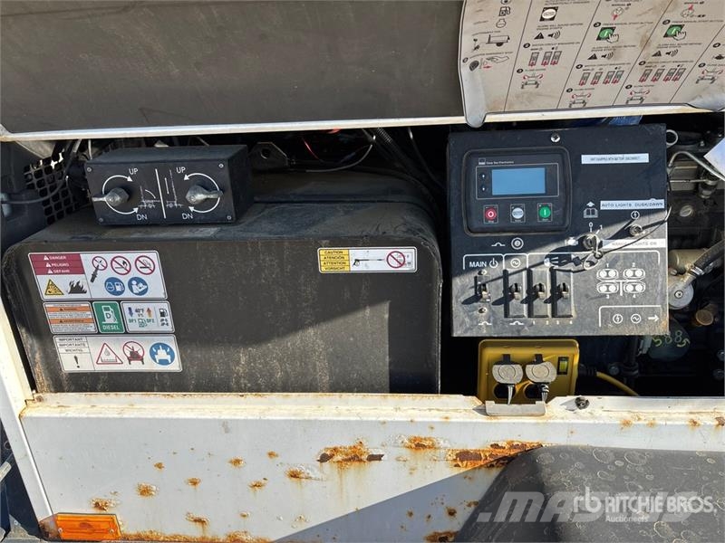 Wanco MLTLWX 4 kW Light Tower Освітлювальні вежі