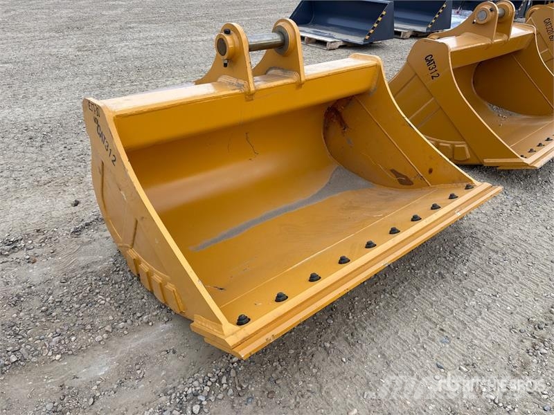 Warrior WBMCC12-1550 61 in Q/C Cleanup Excavator Bucket - Cucharones