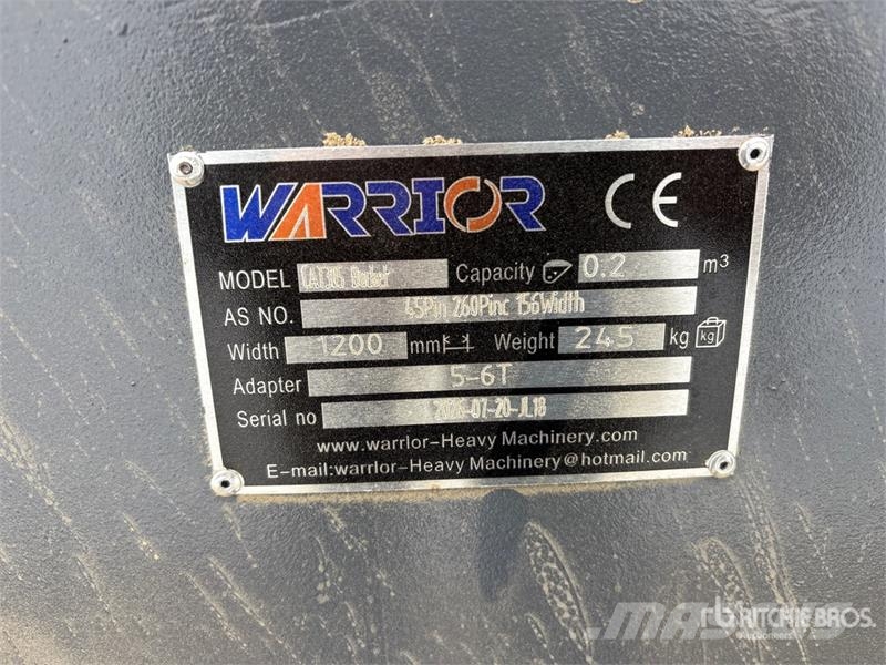Warrior WBMCC5-1220 48 in Cleanup Excavator Bucket - Fits Cucharones