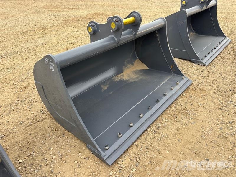 Warrior WBMCC7-1500 59 in Cleanup Excavator Bucket - Fits Cucharones