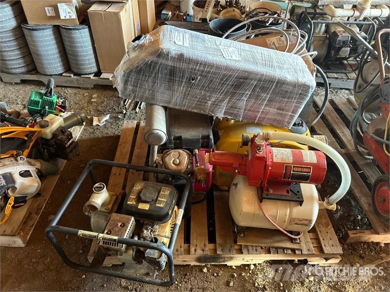 Water Pump, Gas Engine, Generator, Welder & Poly C Kiti naudoti statybos komponentai
