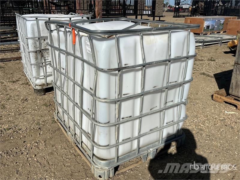  Water Tank Паливні та присадочні баки