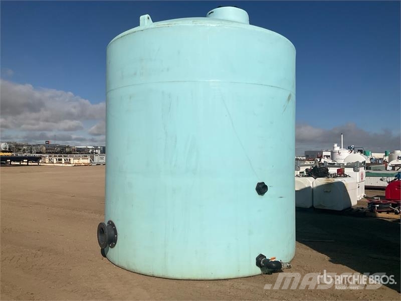  Water Tank Fuel and additive tanks