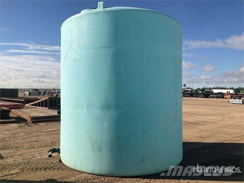  Water Tank Fuel and additive tanks