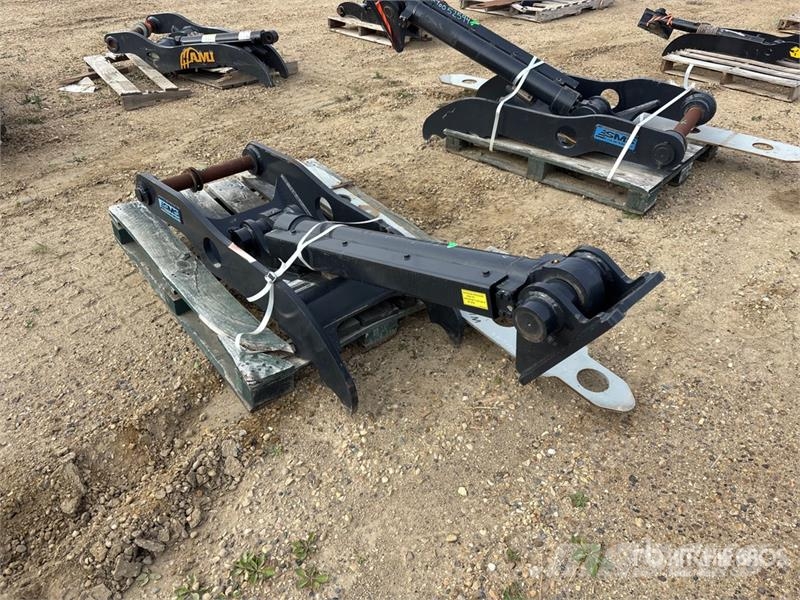WB DLTHMB120 54 in Hydraulic Excavator Thumb Kašike / Korpe