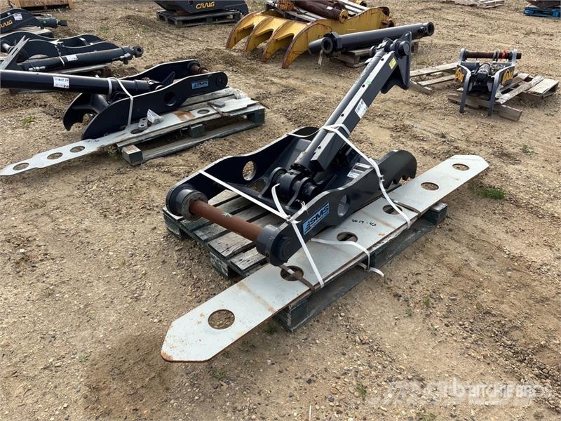 WB DLTHMB150 56 in Hydraulic Excavator Thumb Kašike / Korpe