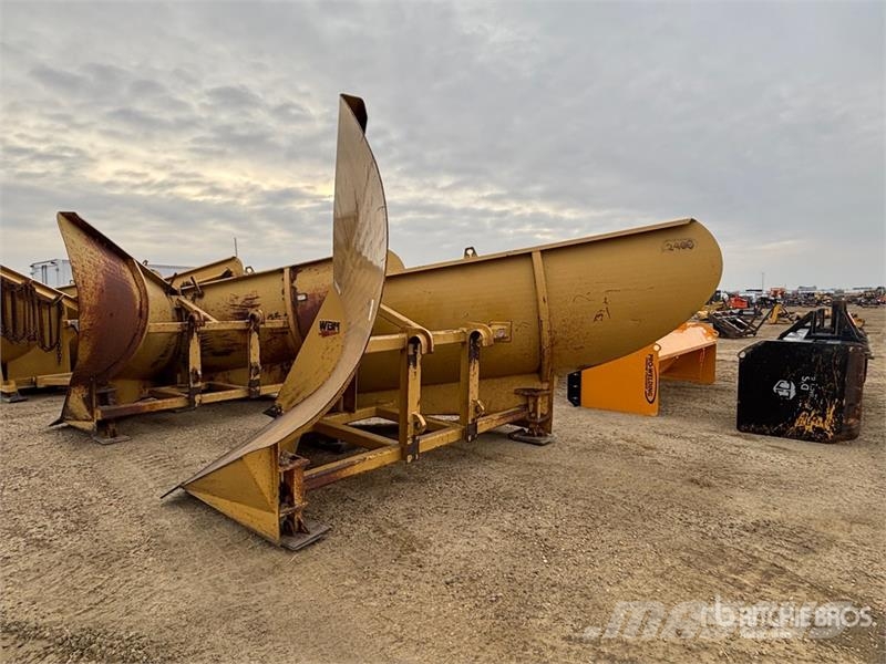 WBM 10 ft V Plow - Fits Cat 140M Övriga