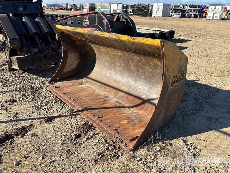 WBM 100 in 2.75 cyd Wheel Loader Bucket - Fits John De Skovle