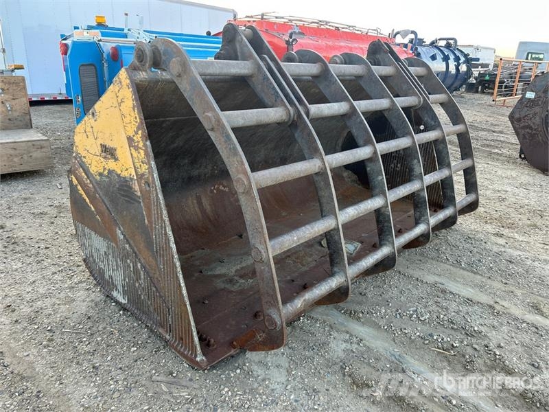 WBM 118 in Grapple Bucket دلاء