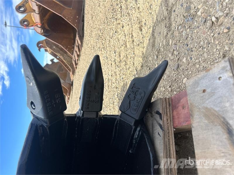 WBM 12 in Q/C Frost Excavator Bucket - Fits Cat 312/31 Kašike / Korpe