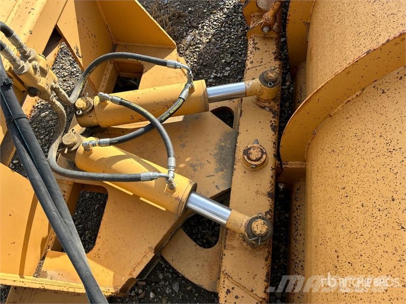 WBM 144 in Q/C Blade - Fits Case 621D مكونات أخرى