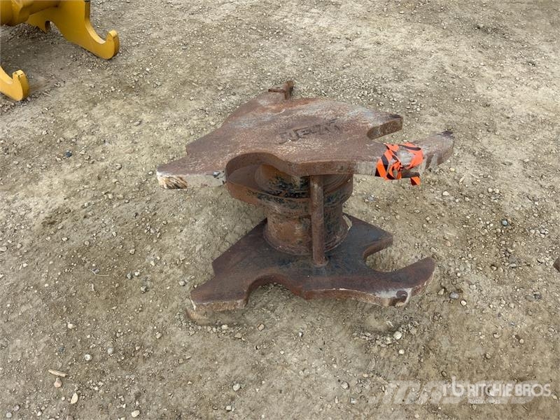 WBM 150 Series 38 in Q/C Excavator Ripper - Fits WBM 1 Rozrývače