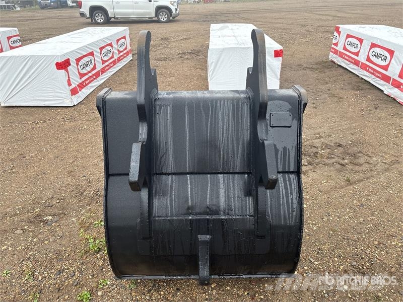 WBM 250 42 in Digging Excavator Bucket دلاء