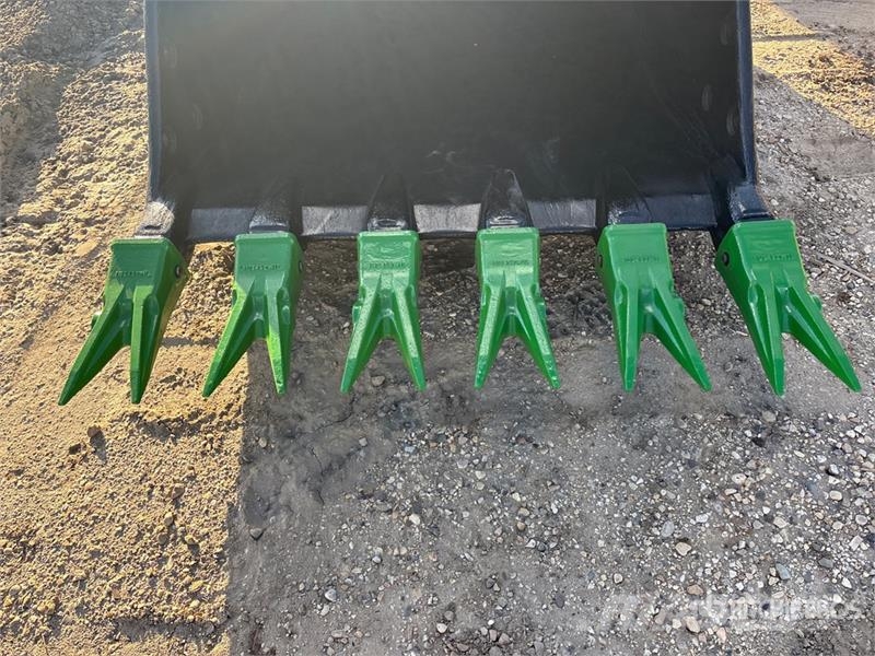 WBM 300 Series 54 in Digging Excavator Bucket - Fits C Žlice