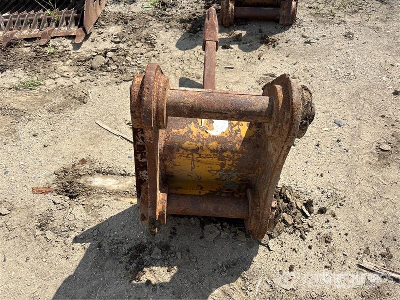 WBM 41 in Excavator Ripper - Fits 200 Series Escarificadoras