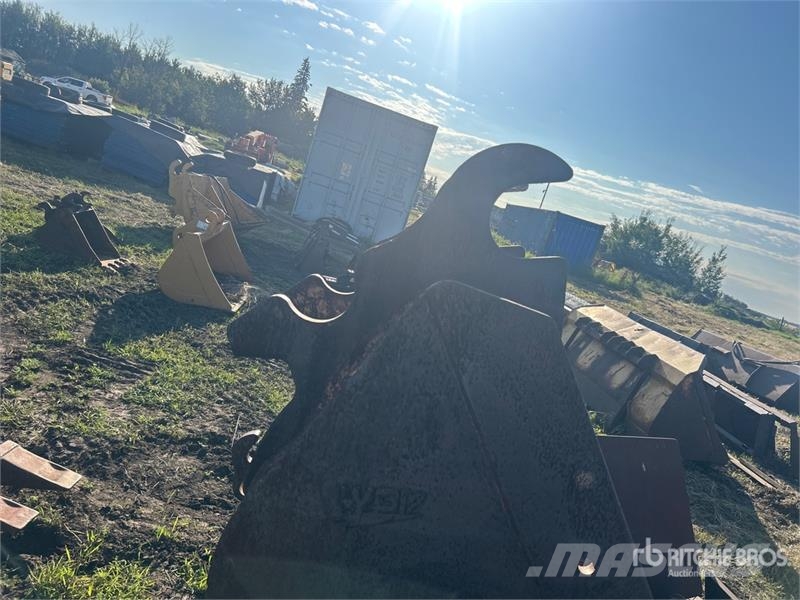 WBM 42 in Digging Excavator Bucket Buckets