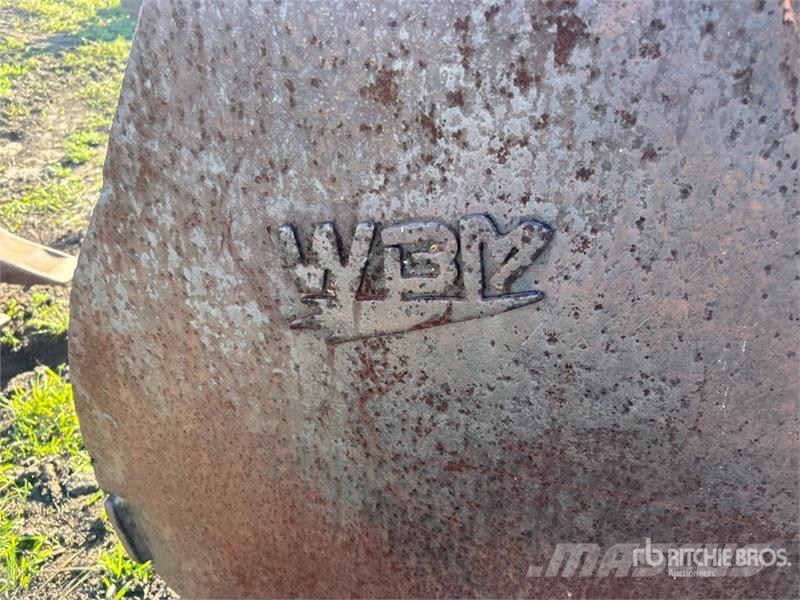 WBM 42 in Digging Excavator Bucket Buckets