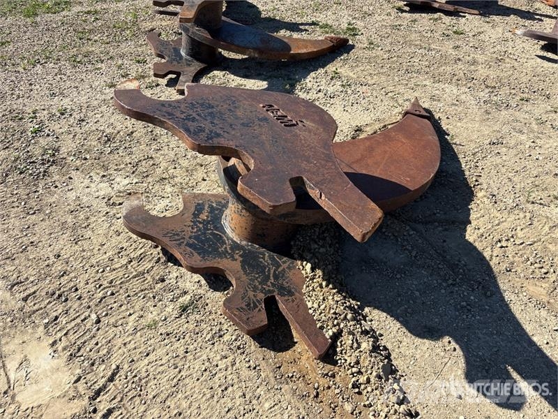 WBM 56 in Q/C Excavator Ripper - Fits 330 Скарификатор