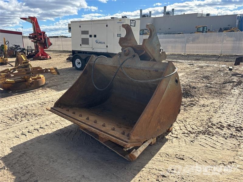 WBM 58 in Hydraulic Tilting Excavator Bucket دلاء