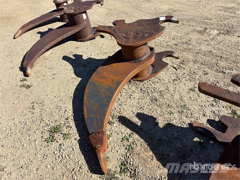 WBM 58 in Q/C Excavator Ripper - Fits 330 Скарификатор