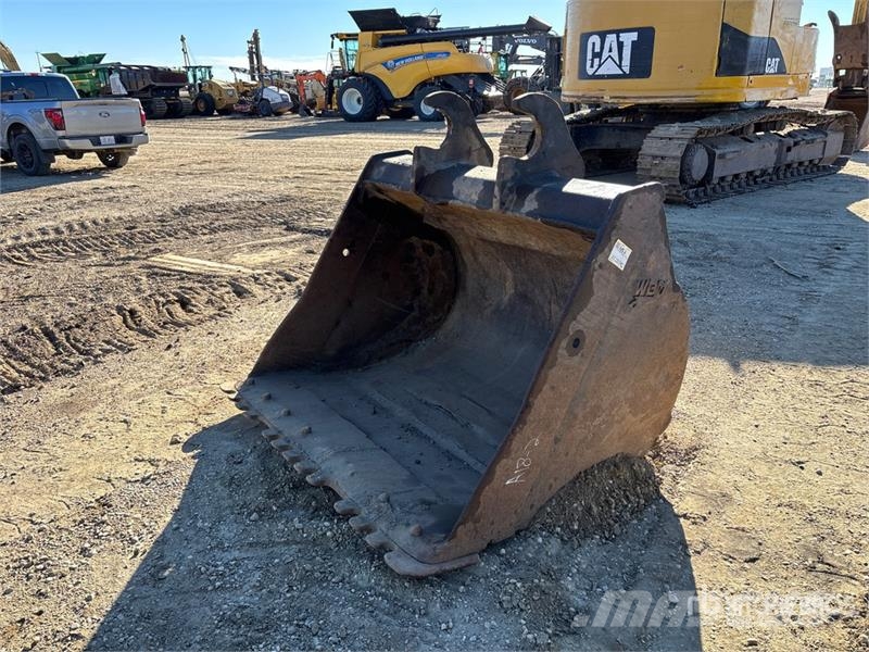 WBM 66 in Q/C Cleanup Excavator Bucket - Fits Cat 328D Kašike / Korpe