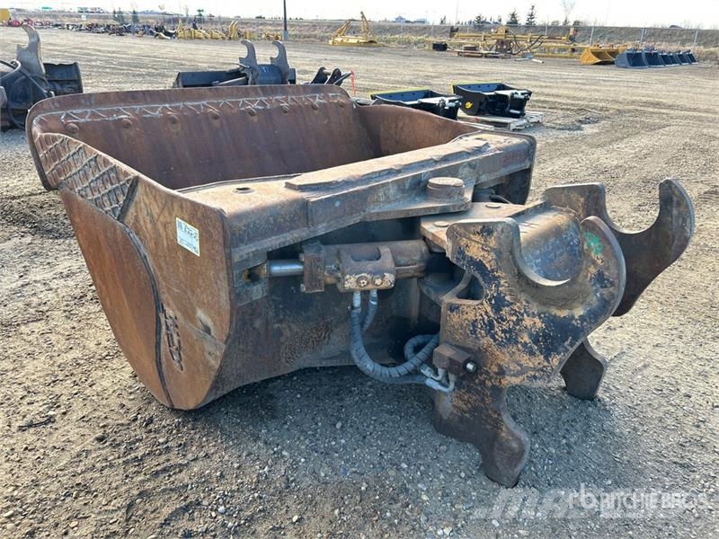 WBM 66 in Q/C Hydraulic Tilting Excavator Bucket Skovle