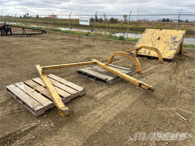 WBM 68 in Sweeps - Fits Cat D8R Sonstiges Traktorzubehör