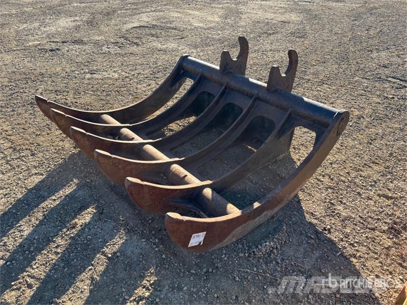 WBM 72 in Excavator Rake Schudders