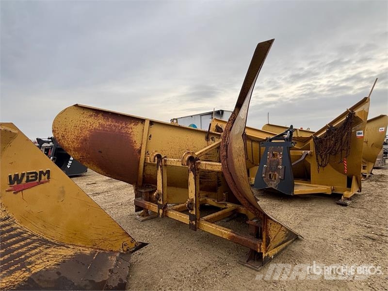 WBM 8 ft 8 in V Plow - Fits Cat 140G Övriga
