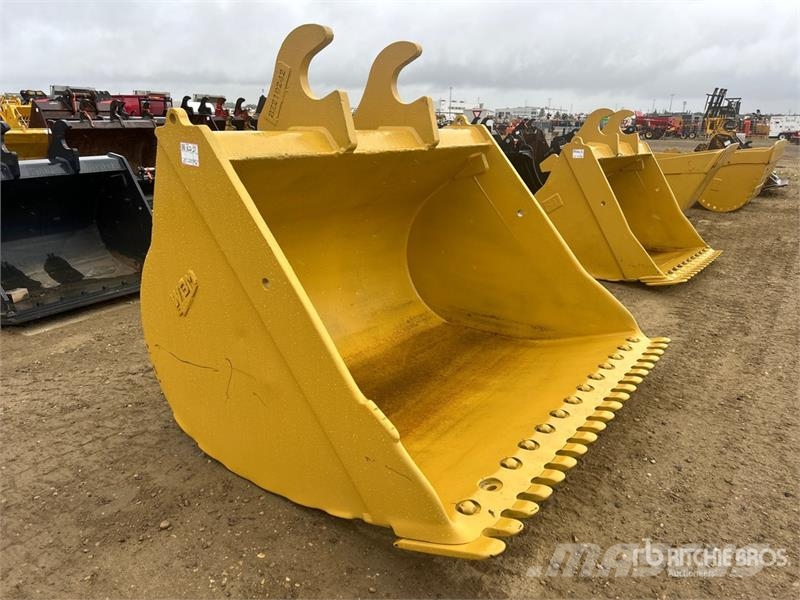 WBM 84 in Q/C Cleanup Excavator Bucket - Fits 400 Seri Buckets