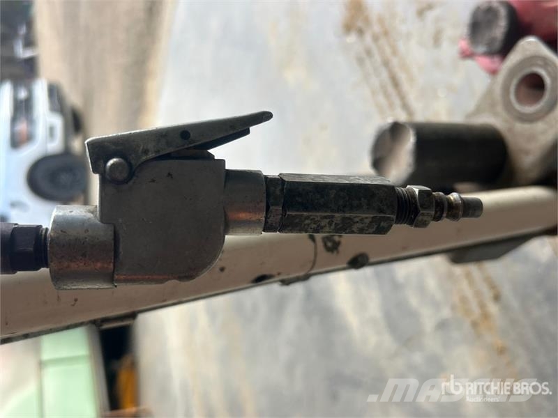  Weatward 20 ton Garage Jack مكونات أخرى