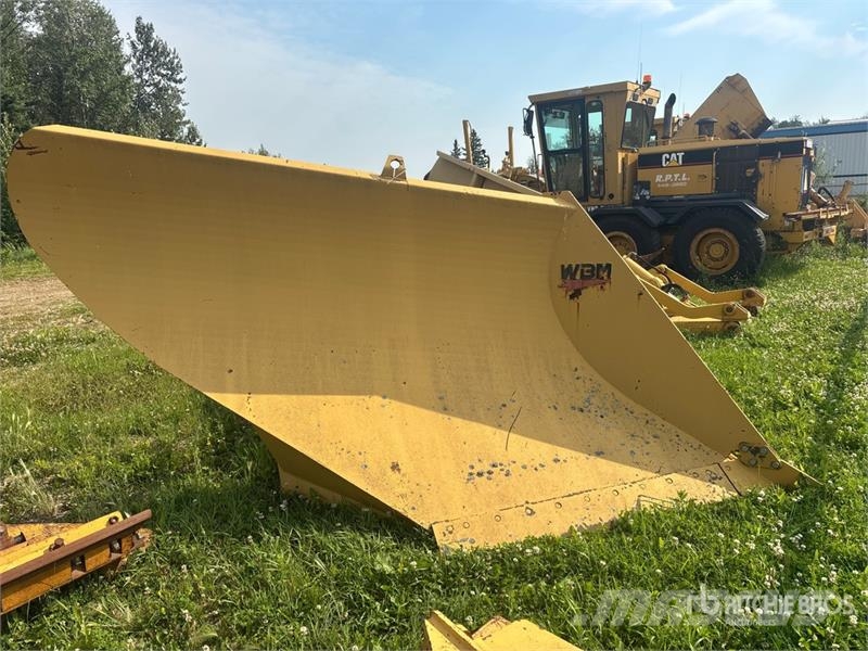 Weldco 144 in V-Plow Motor Grader Blade - Fits Cat Πτερύγια