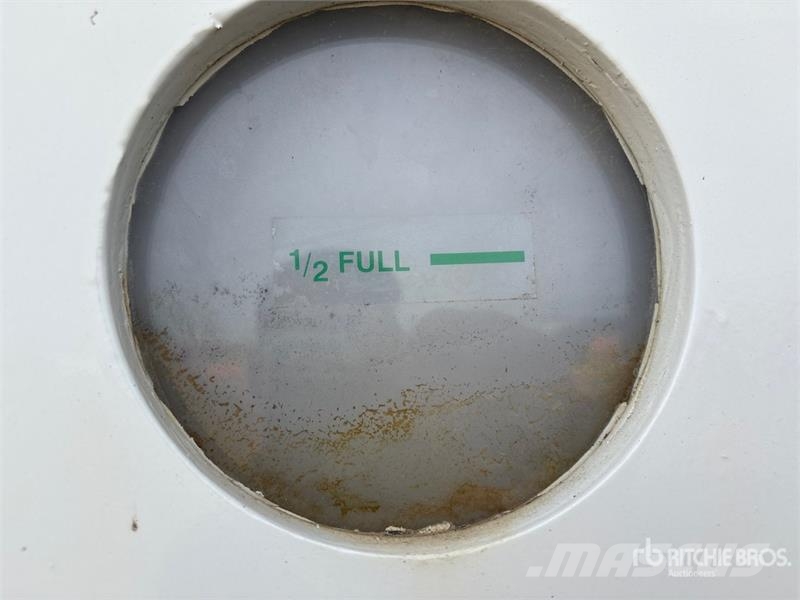 Wellington WP6000 Truck Mount Water Tank 연료 및 첨가제 탱크