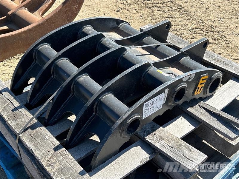 Werk-Brau Co.Inc 1GR245292AN 24 in Excavator Grapple - Fits 兩爪吊夾