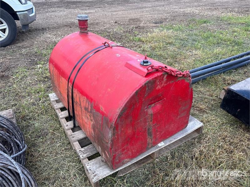 Westeel 100 gal Fuel Tank 연료 및 첨가제 탱크