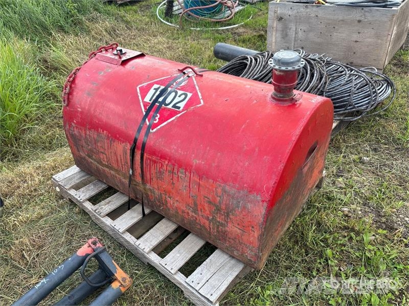 Westeel 100 gal Fuel Tank 연료 및 첨가제 탱크