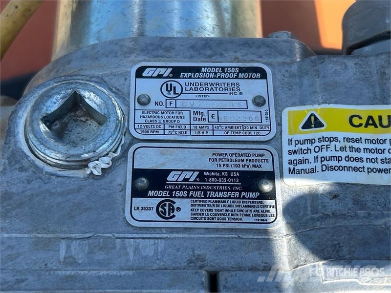  Westeel 100 gal Steel Fuel Tank Fuel and additive tanks