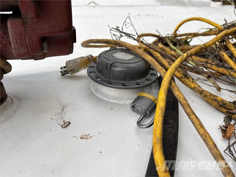  Westeel 1000 gal Diesel Fuel Tank Баки для топлива и присадок