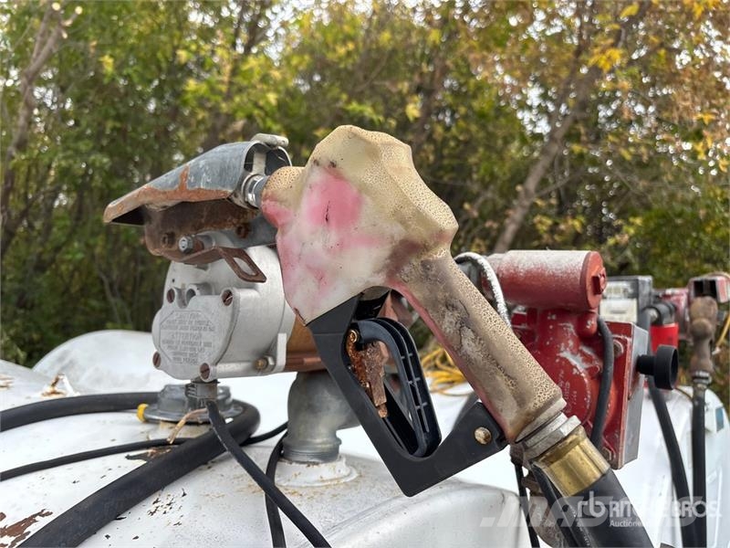  Westeel 1000 gal Diesel Fuel Tank Баки для топлива и присадок