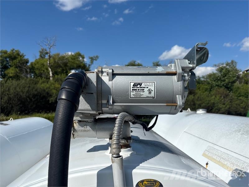 Westeel 1000 gal Diesel 1000 Gallon Fuel Tank 연료 및 첨가제 탱크