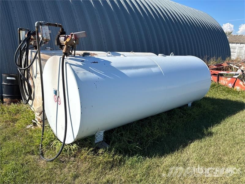 Westeel 1000 gal Fuel Tank Serbatoi per carburante e additivi