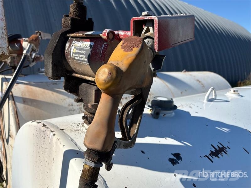 Westeel 1000 gal Fuel Tank Serbatoi per carburante e additivi