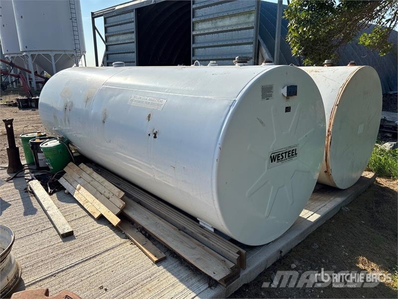 Westeel 1000 gal Fuel Tank 연료 및 첨가제 탱크