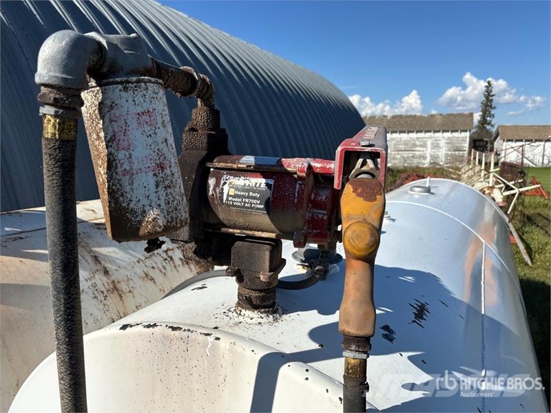 Westeel 1000 gal Fuel Tank Serbatoi per carburante e additivi